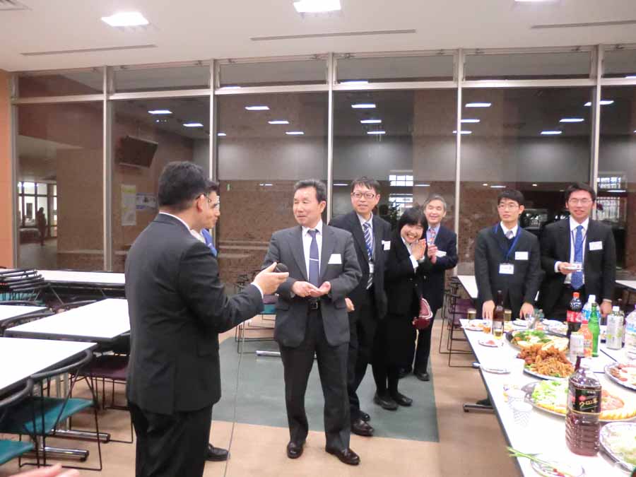 懇親会